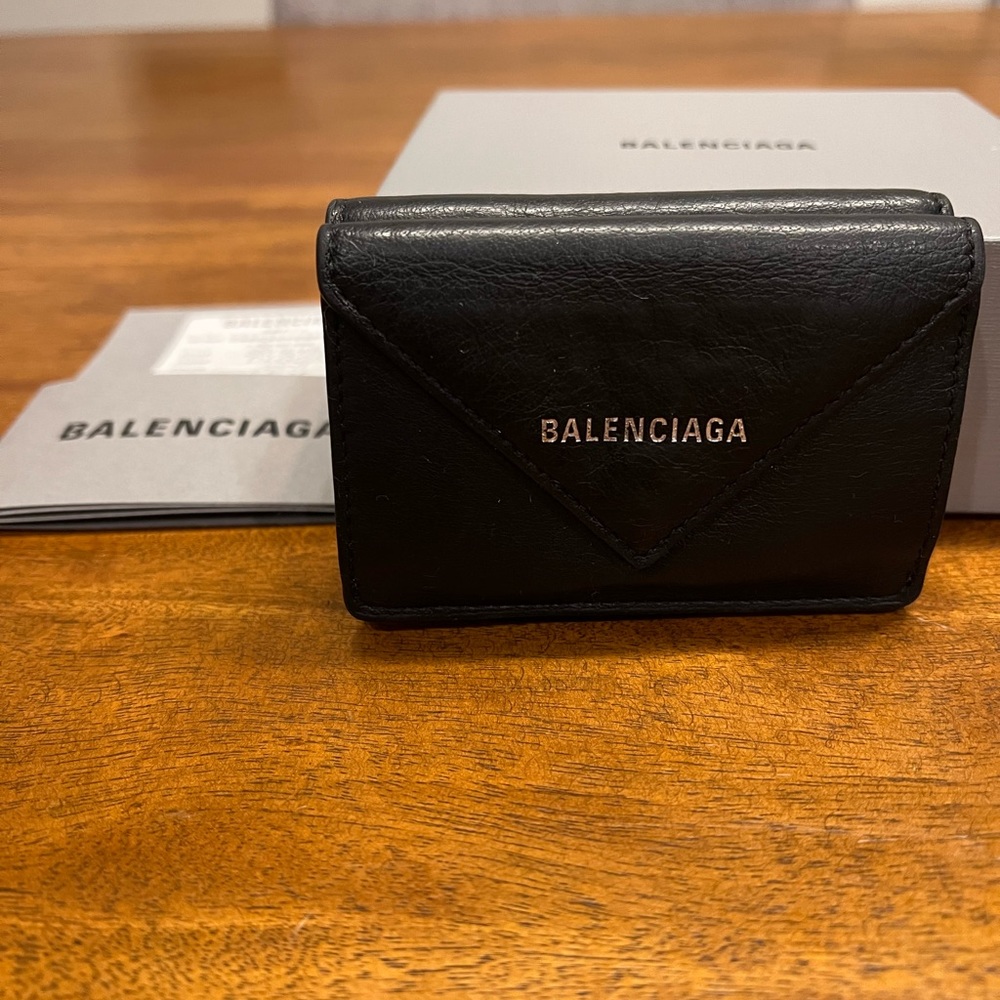 SOLD✅ Balenciaga Paper Mini Leather (Tri-fold) Wallet